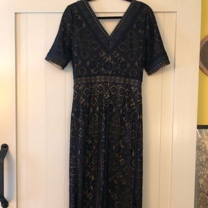 Navy Lace Gown - BEAUTIFUL